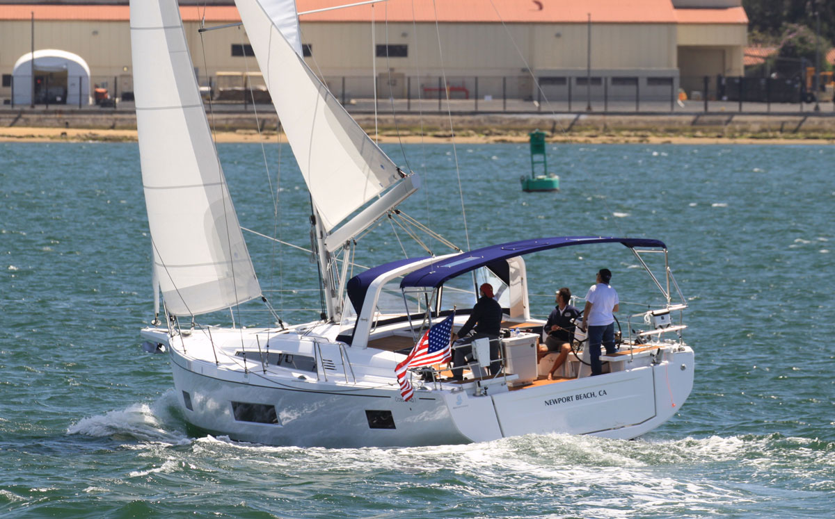Newport Beach Sailing Charters & Rentals - Lagoon Catamaran 42