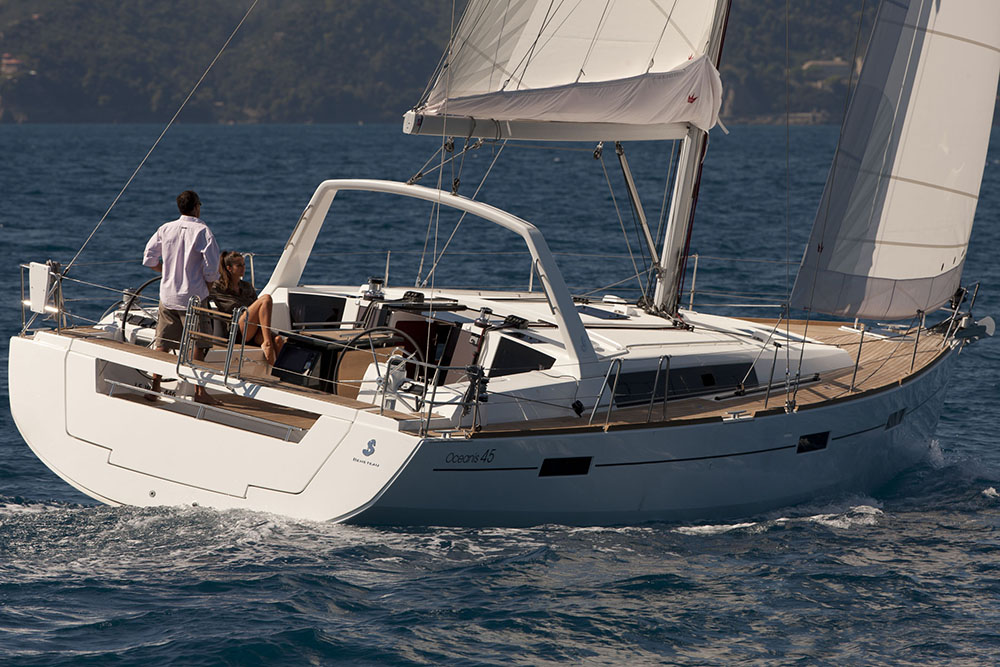 Newport Beach Sailing Charters & Rentals - Lagoon Catamaran 42