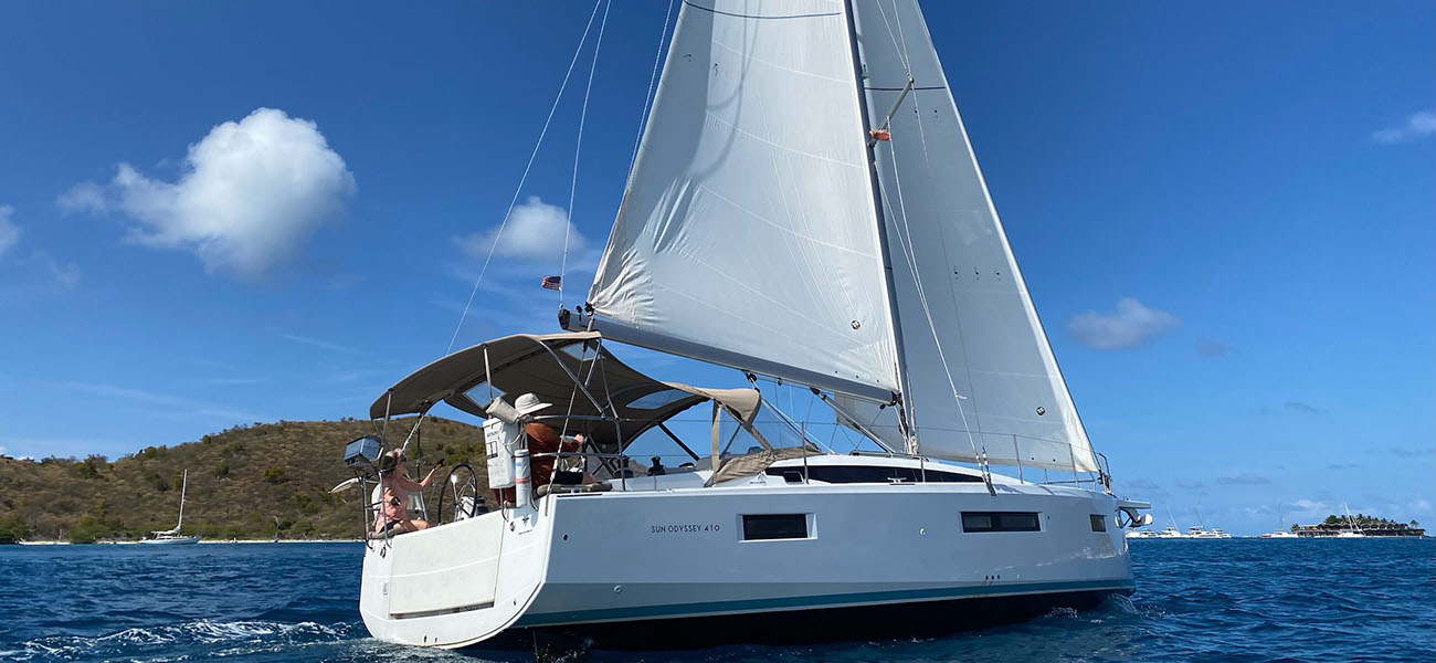 Newport Beach Sailing Charters & Rentals - Lagoon Catamaran 42