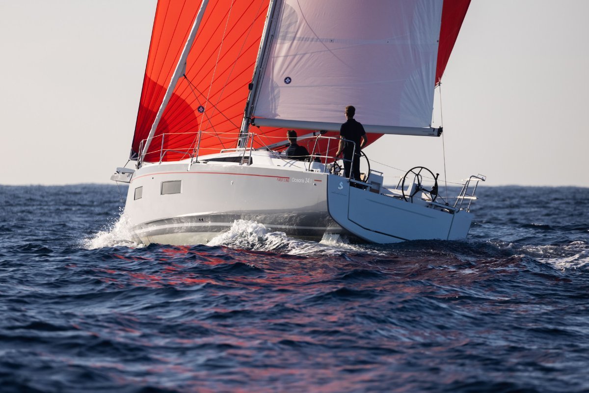 Newport Beach Sailing Charters & Rentals - Lagoon Catamaran 42