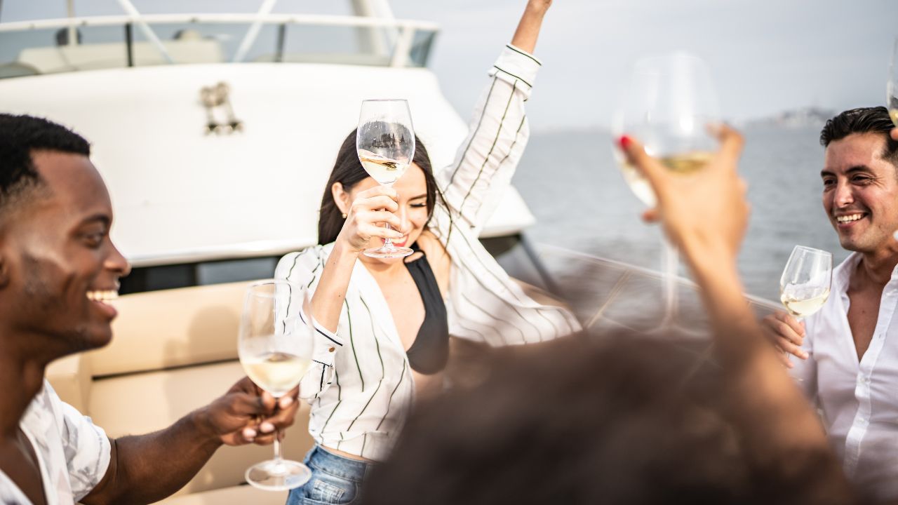 weekend yacht charter from Newport Beach